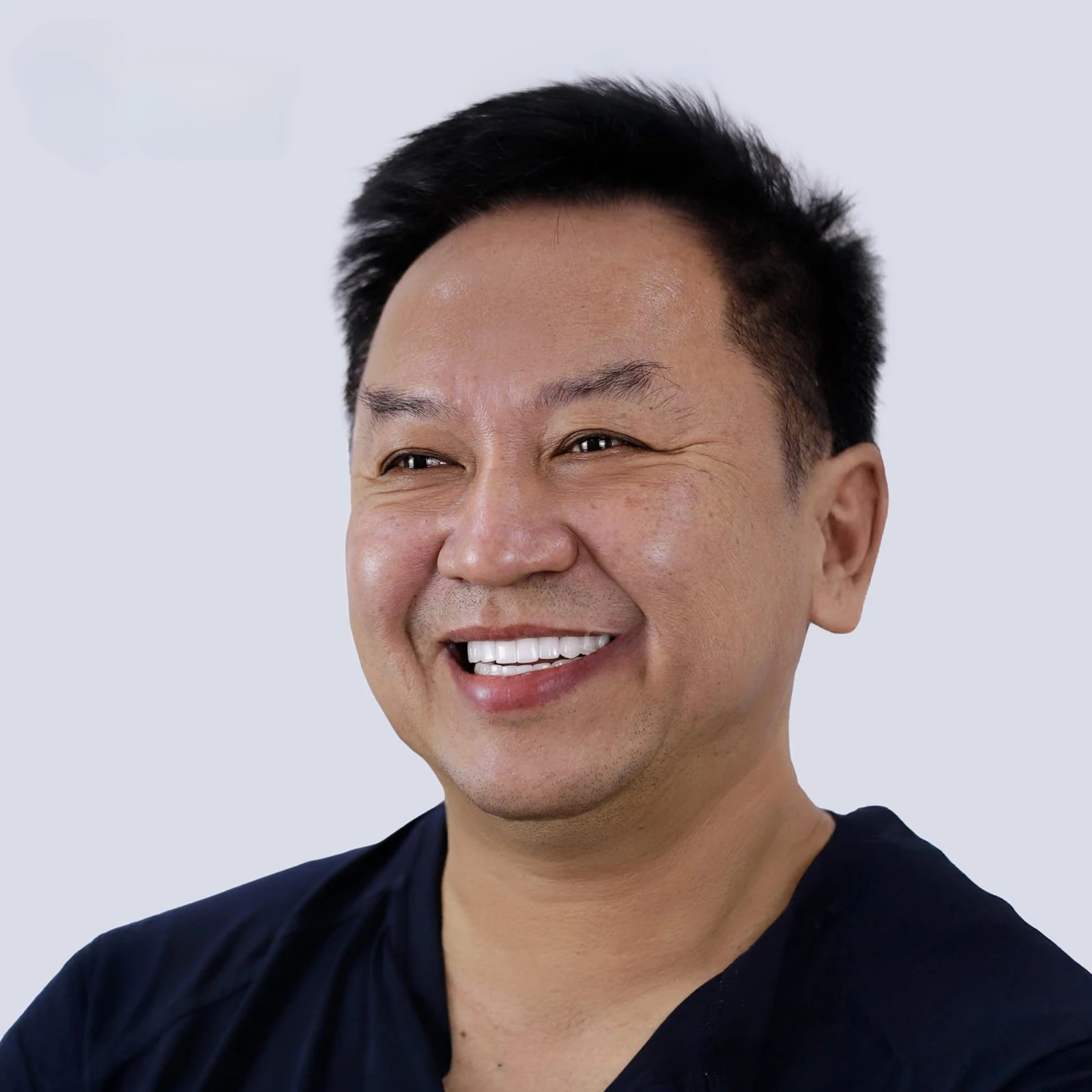 Nụ cười khách hàng tại Q Dentist – hình 36