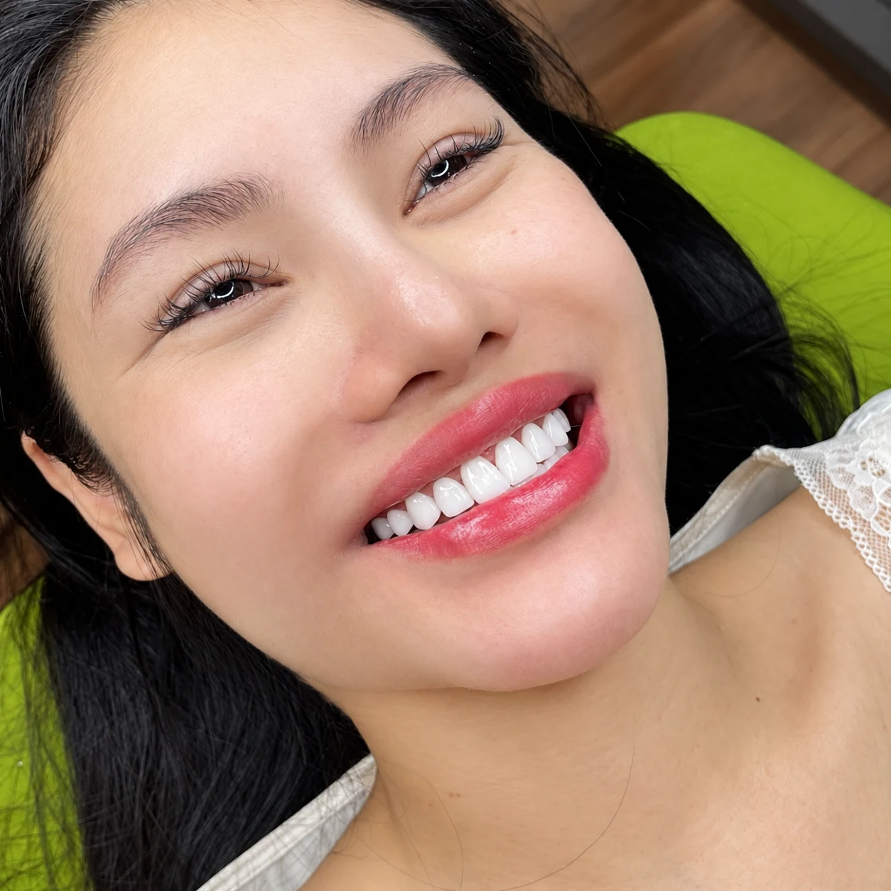 Khoảnh khắc nụ cười tại phòng khám – ảnh mới 7